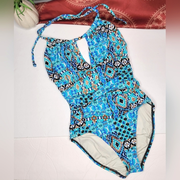 La Blanca High Neck Keyhole One Piece Swimsuit Size 4 - Picture 1 of 13
